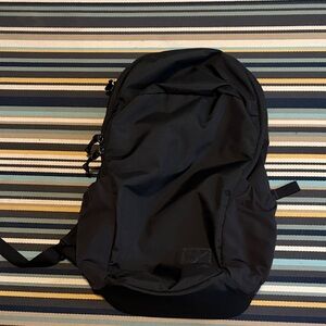 Evergoods Civic Half Zip 22l